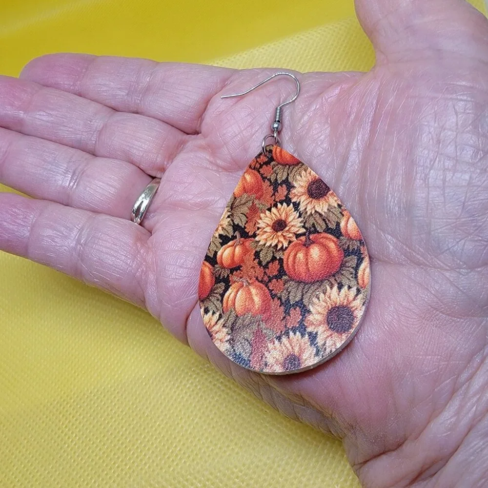 Pumpkin Sunflower PU Leather Earrings 2 2/4